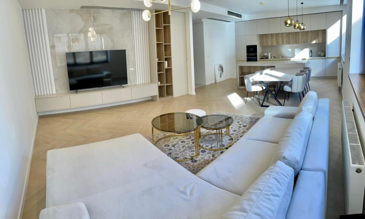 公寓 Stylish 3 Bedroom In The Hearth Of Center With History